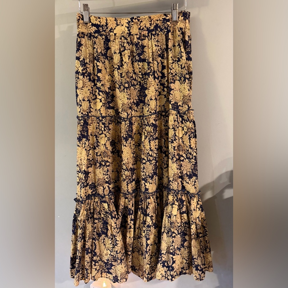 Sézane Jupe Sakura Floral Tiered Maxi Skirt in Country Flowers, Size FR38 - Picture 3 of 4